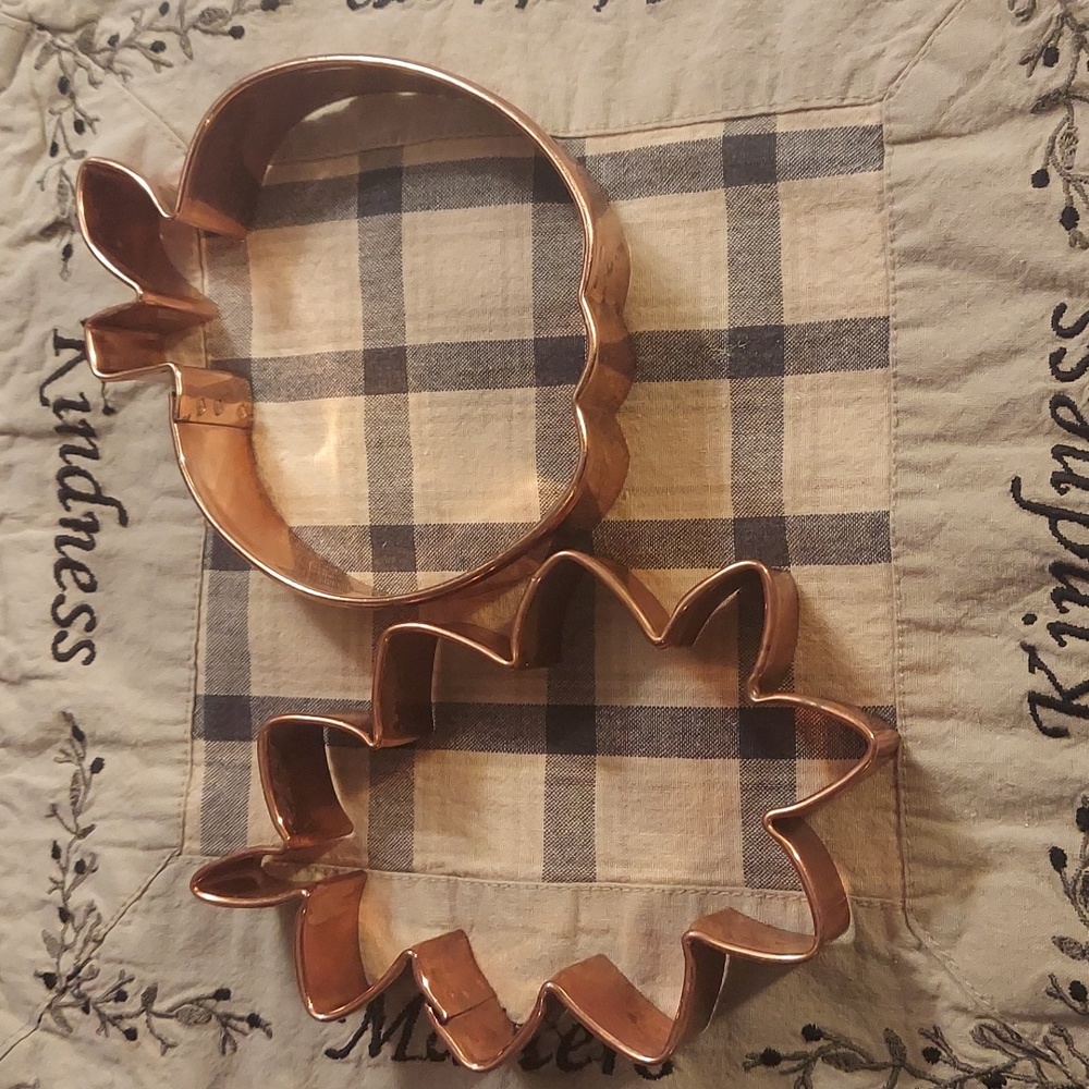❤️ Vintage Copper Cookie Cutters